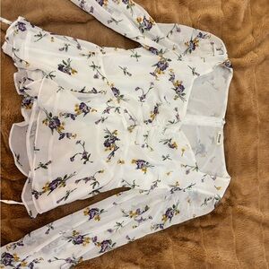 Essue White Floral Blouse with Purple and Yellow Accents